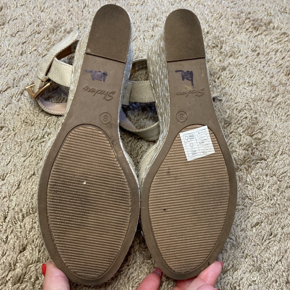 Skechers Women Beige Eyelet Pattern Turtledove Espadrille Wedge Shoes Size 8 - Picture 8 of 11